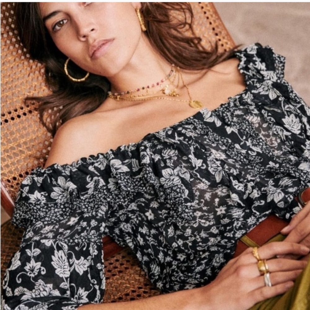 Sezane Black and White Floral Off-Shoulder Blouse